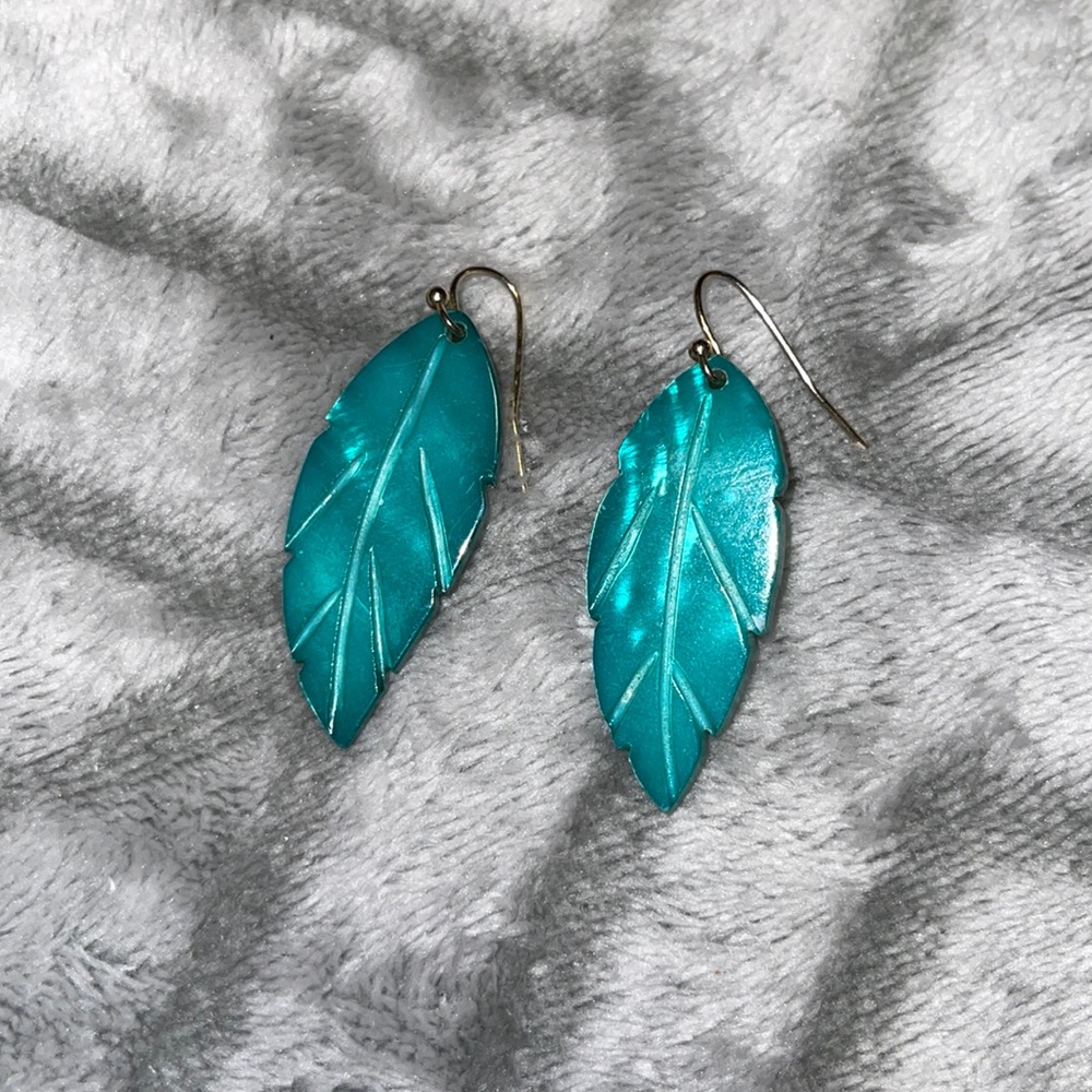 Turquoise leaf earrings